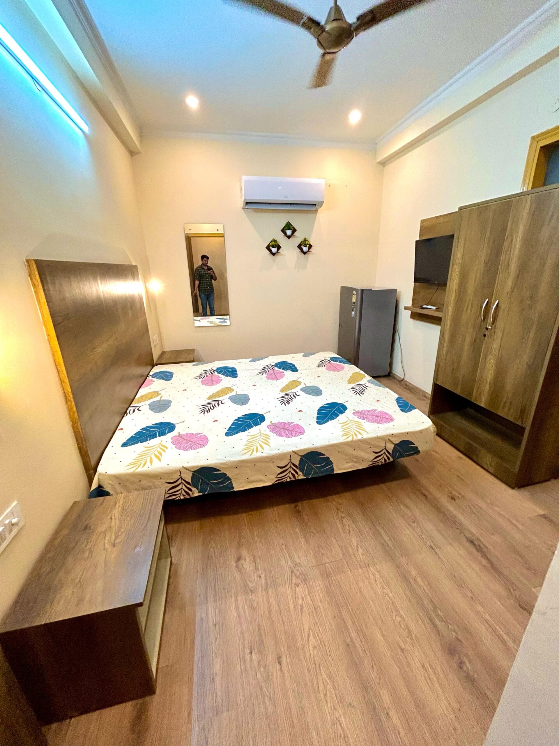 Interior View 4